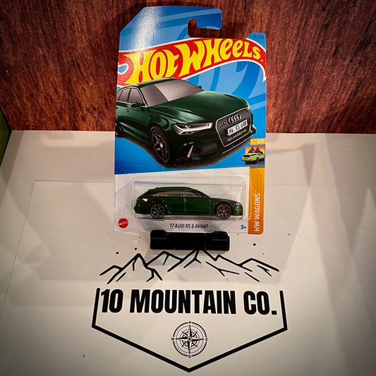 ‘17 Audi RS 6 Avant